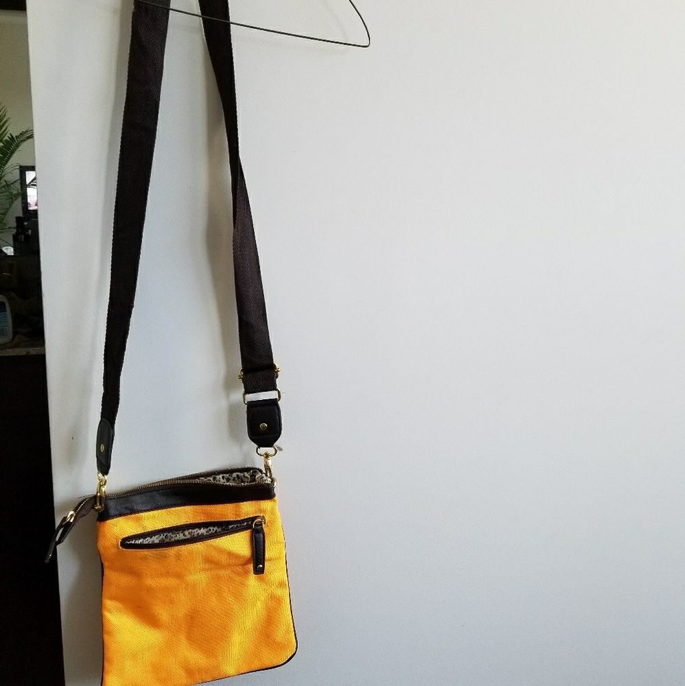 Purse - Picture 2 of 3